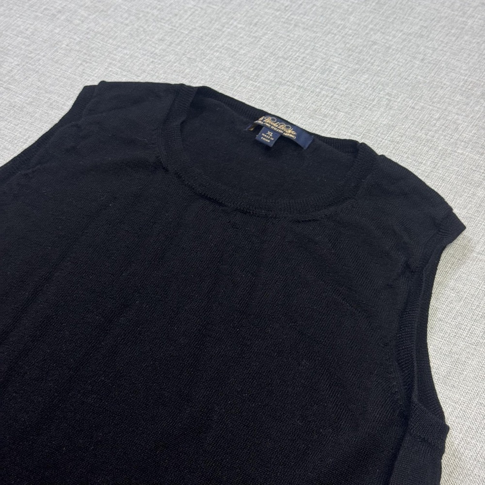 Brooks Brothers Vest Womens XL Black Extra-Fine Merino Wool Crew Neck